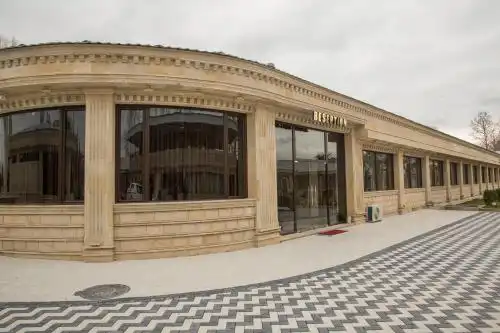 Semeni & Restaurant - 14
