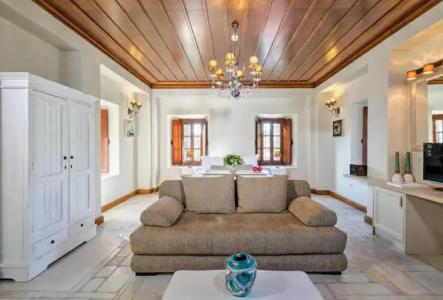 Mare Monte Luxury Suites - 18