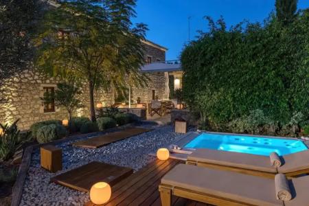 Mare Monte Luxury Suites - 13