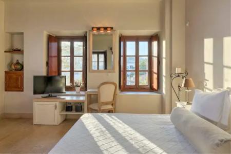 Mare Monte Luxury Suites - 2