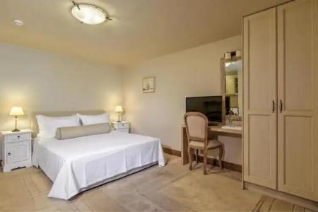 Mare Monte Luxury Suites - 41