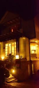 Mountview Luxury Cottage - 42