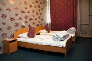 Inn Dovlat, Almaty