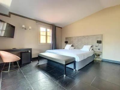 Pozzo di Borgo - 120