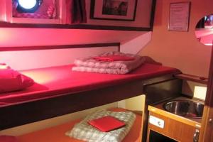 Passengership Avanti Hotel, Amsterdam