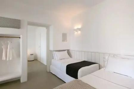 Seven Santa Maria Paros Boutique - 5