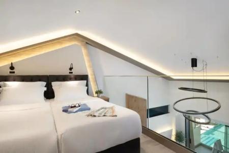 Akti Toroni Boutique - 3