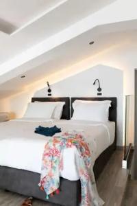 Akti Toroni Boutique - 4