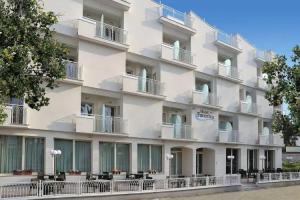 Hotel Favorita, Cesenatico