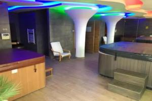 Angyal Borászat és Panzió Mini-hotel, Mad
