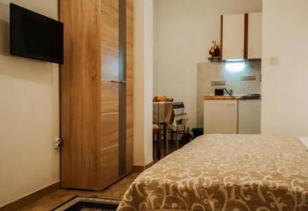 Huter Apartments - 40