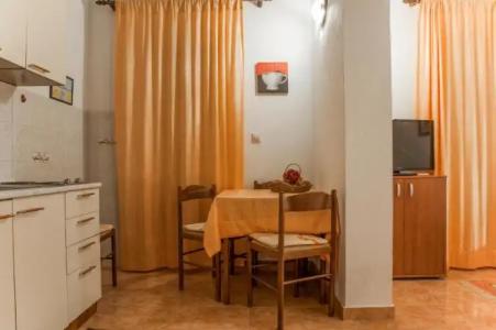 Huter Apartments - 34