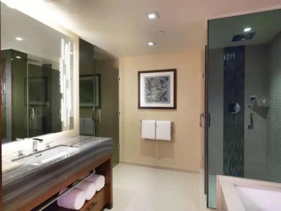 Hilton Grand Vacations Club the Grand Islander Waikiki - 2