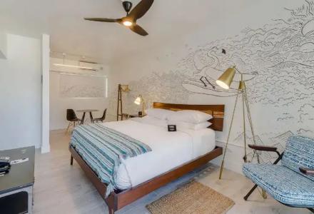 Plunge Beach Resort - 1