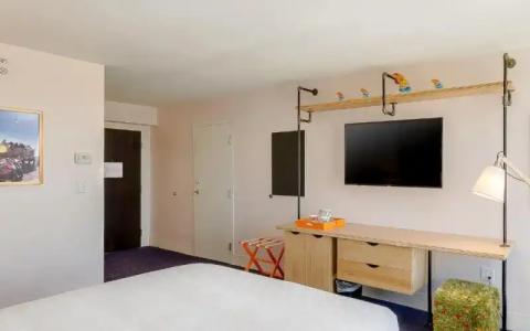 Plunge Beach Resort - 38