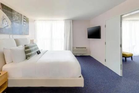 Plunge Beach Resort - 84