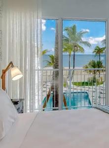 Plunge Beach Resort - 100