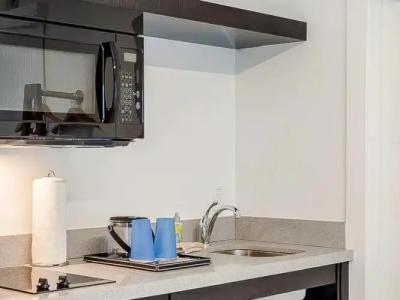 Plunge Beach Resort - 92