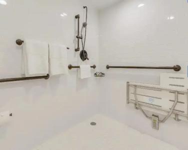 Plunge Beach Resort - 33