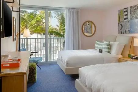 Plunge Beach Resort - 59