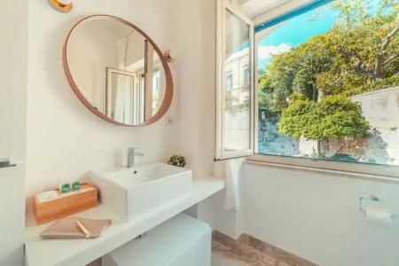 B&B Teatro Greco 39 - 44