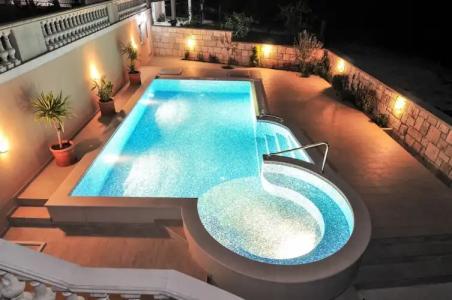 Pontus Luxury Apartments - 11