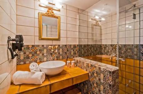 Mediterraneo Luxury Suites Halkidiki - 85