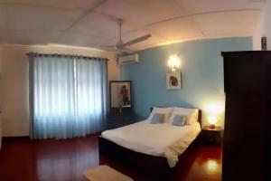 Riverdale Breeze, Kandy