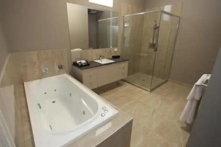 Ballarat Premier Apartments - 32