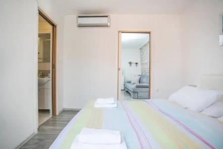 Tragos Lemon Tree - 22