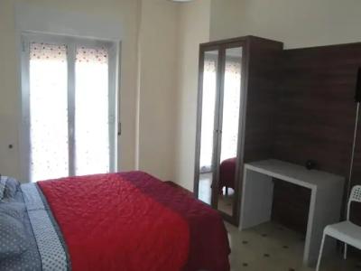 Hollywood Bed & Breakfast - 2