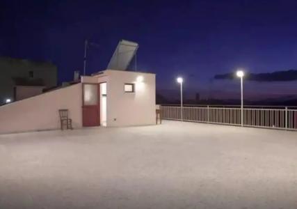 Hollywood Bed & Breakfast - 7