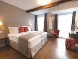 Standard Double room with river view