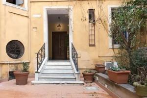 Few Steps from St. Peter - S&AR, Rome