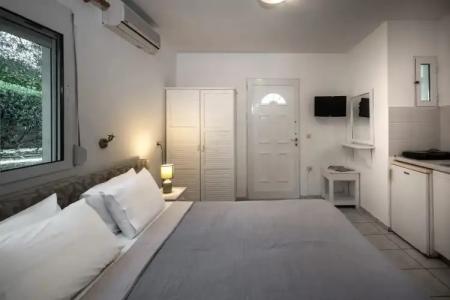 Dionisos Resort - 16