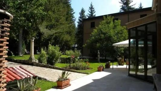 LH Albergo Il Picchio - 1
