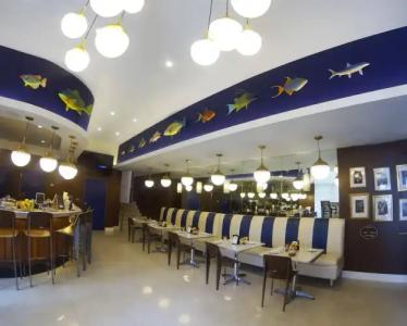 Oceanside and Suites - 27