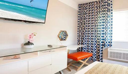 Oceanside and Suites - 48