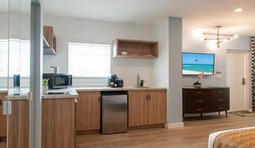 Oceanside and Suites - 52