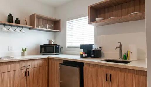 Oceanside and Suites - 53