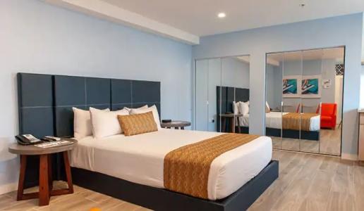 Oceanside and Suites - 51