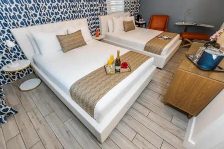 Oceanside and Suites - 37