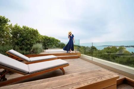 Somewhere Boutique Vouliagmeni - 33