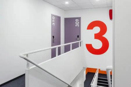 Orange - 11
