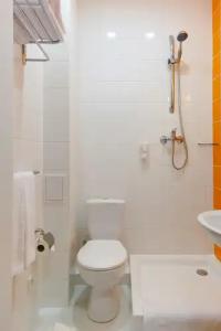 Orange - 28