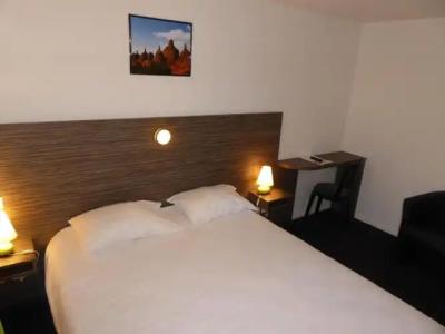 Hôtel Le Cosy Blois Villebarou - 35