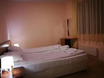 Top Lodge Apartments - 3