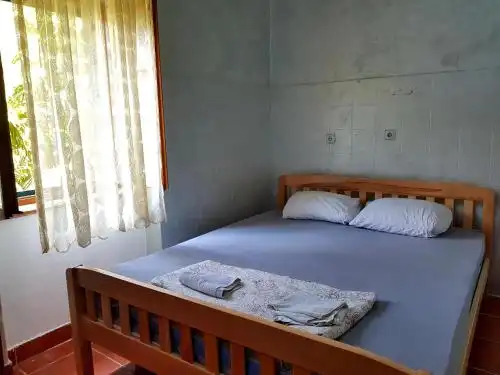 Hostel 89 - 19