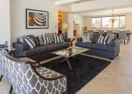 Palm Desert Decadence - 1