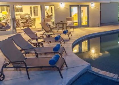 Palm Desert Decadence - 14